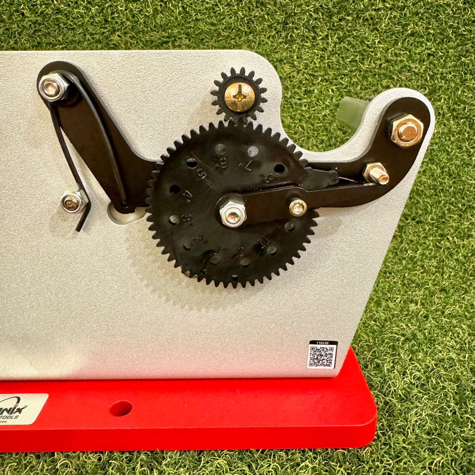 Golf Mechanix Professional Meterered Grip Tape Dispenser - Image 3